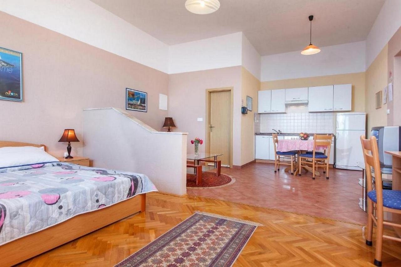 Summerheaven Apartments ポドゥゴラ エクステリア 写真